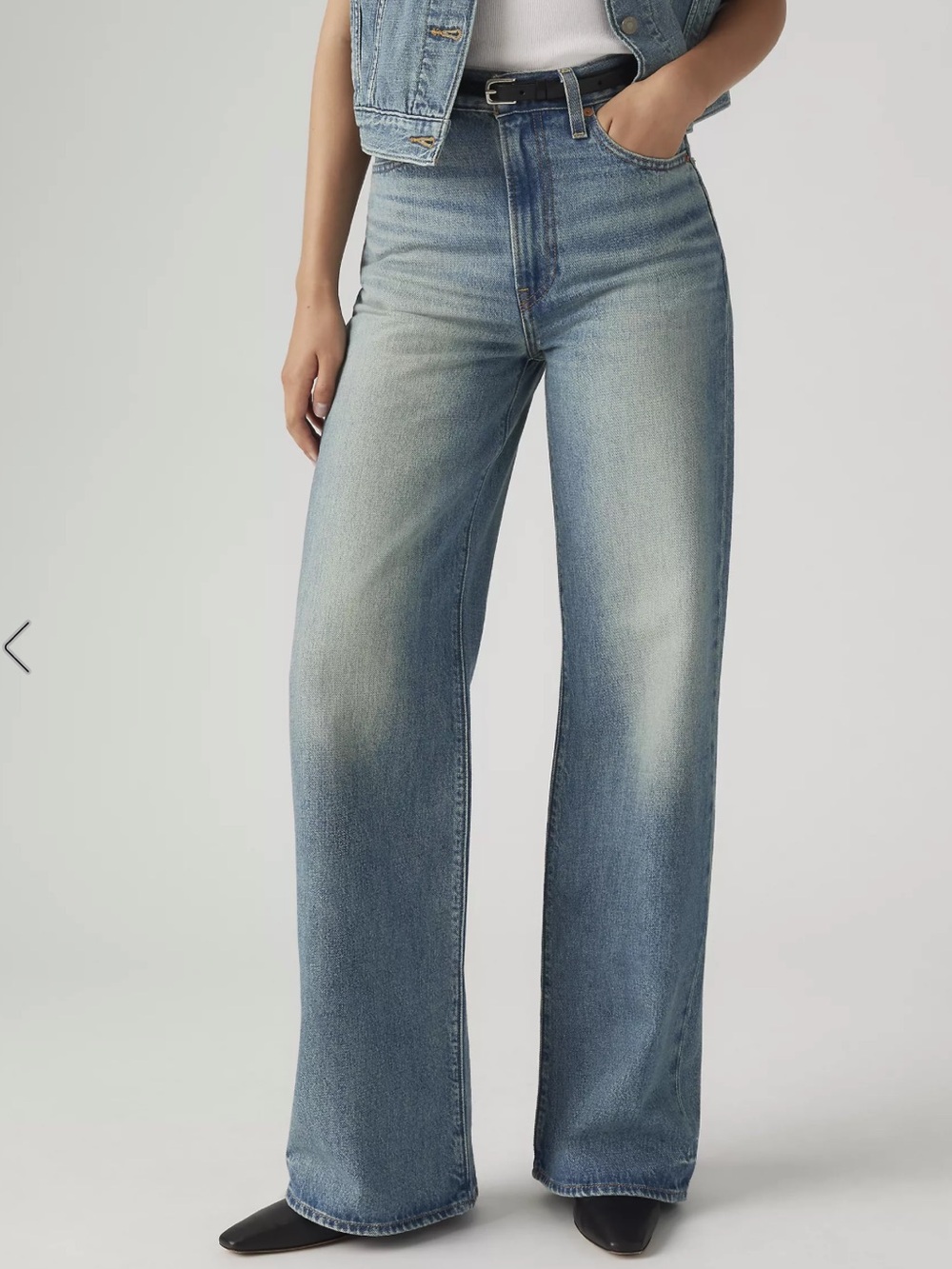 Levi's Ribcage Wide Leg Jeans